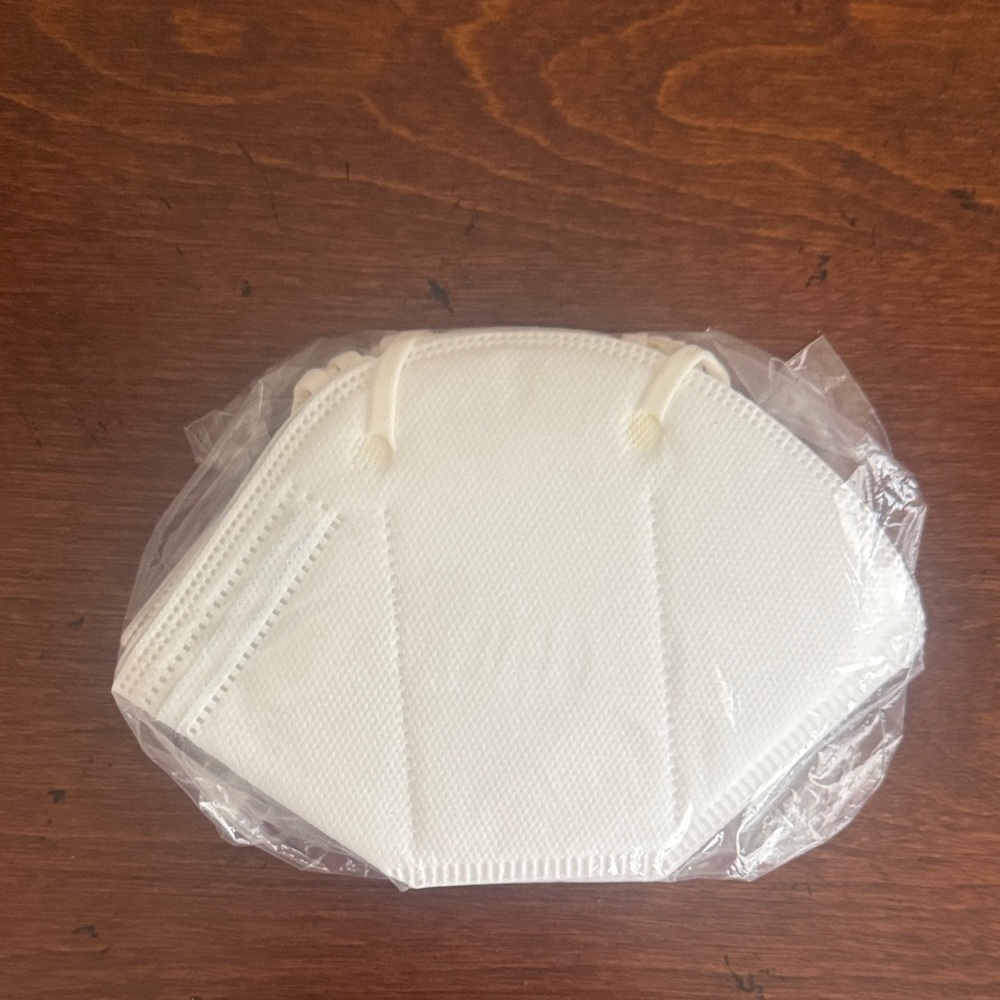 Set of 5 Women's White Face Masks OS NWT